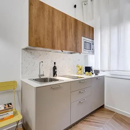 Appartement Bdc - Nest! Small But Cozy Rome