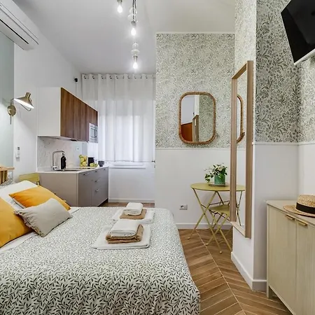 Appartement Bdc - Nest! Small But Cozy Rome
