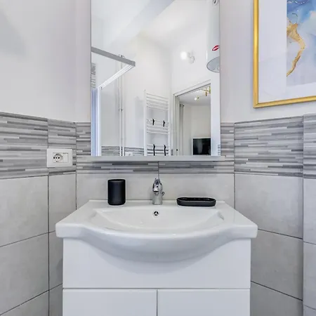 Appartement Bdc - Nest! Small But Cozy Rome