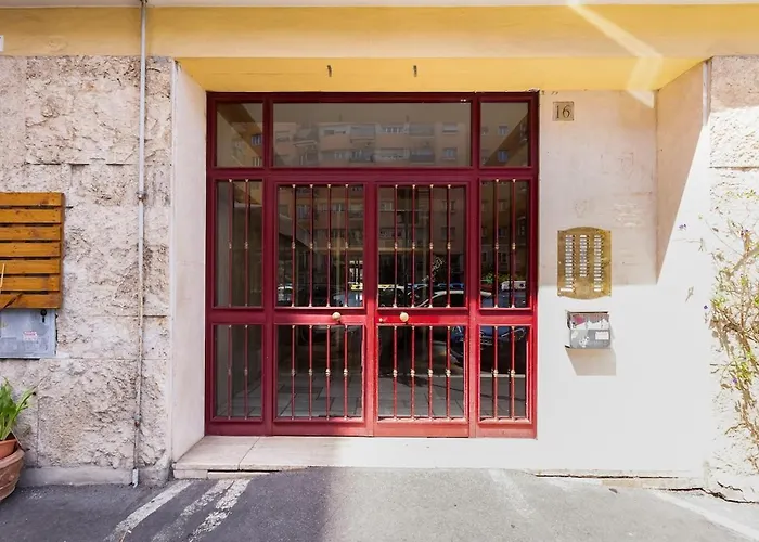 Bdc - Nest! Small But Cozy 아파트