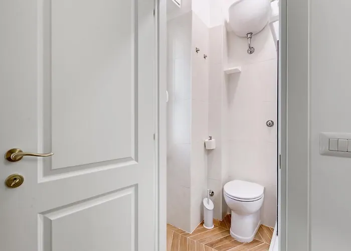 Bdc - Nest! Small But Cozy 아파트 로마